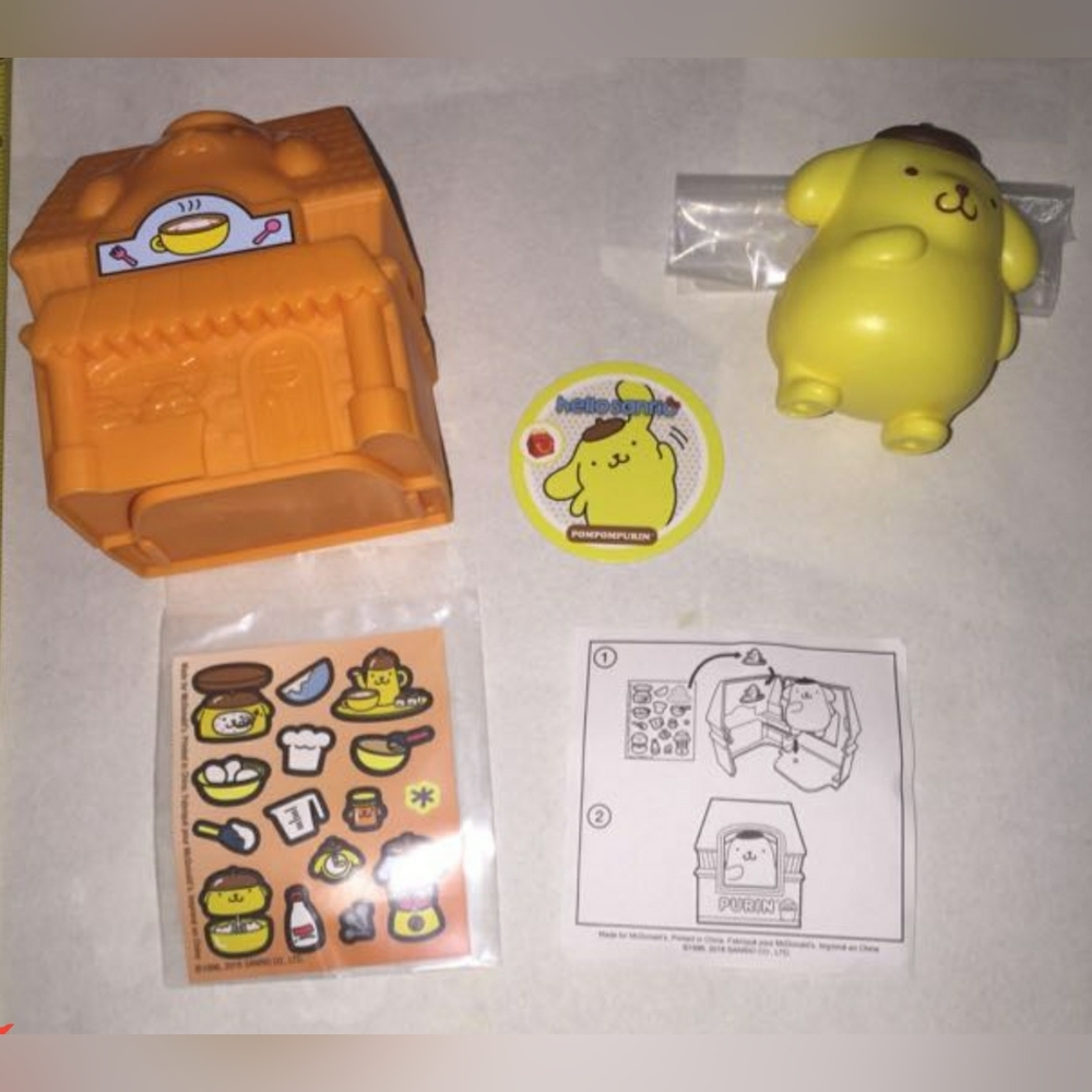2/$20 Hello Sanrio Pompompurin Cafe Toy McDonald's Happy Meal Toy #8 2016